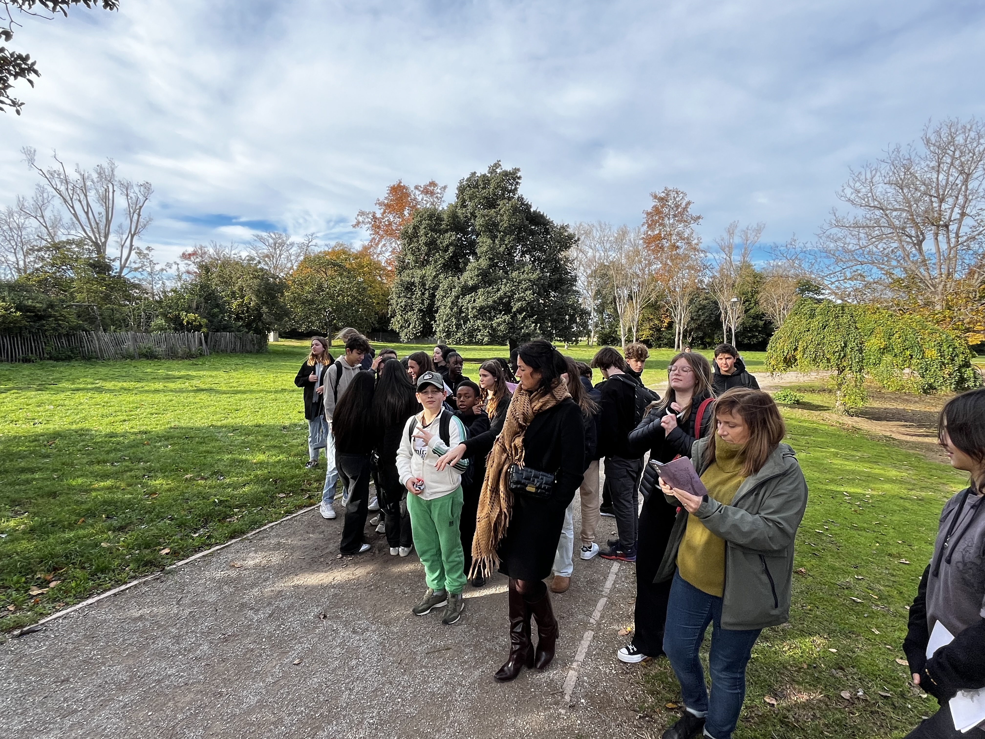 Visuel : SORTIE DES 4EME D AU MUSEE BORELY ! 